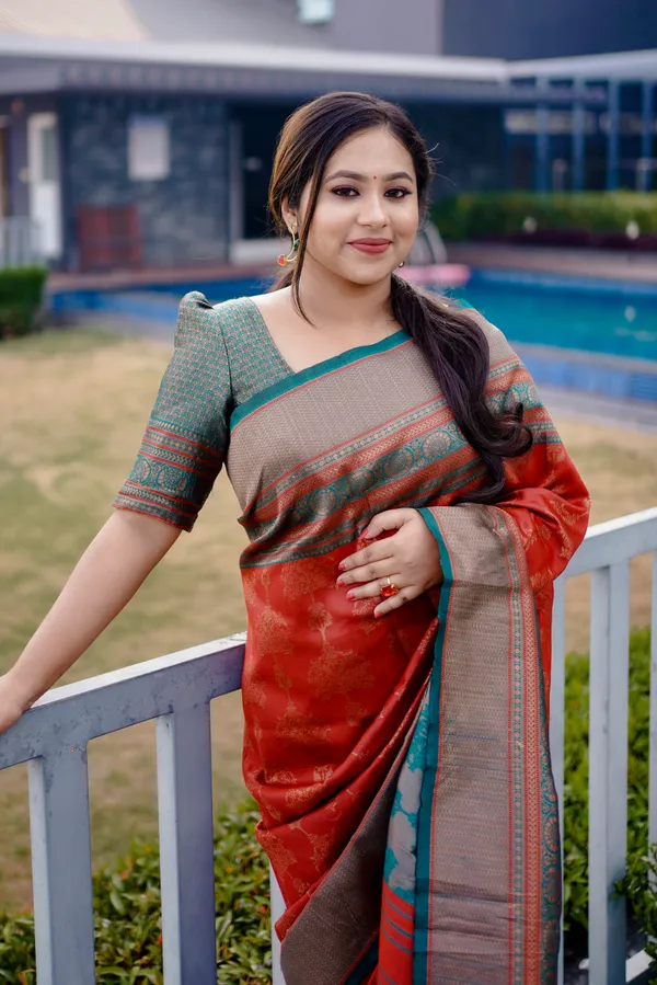 RED_KANJIVARAM_SILK_SAREE